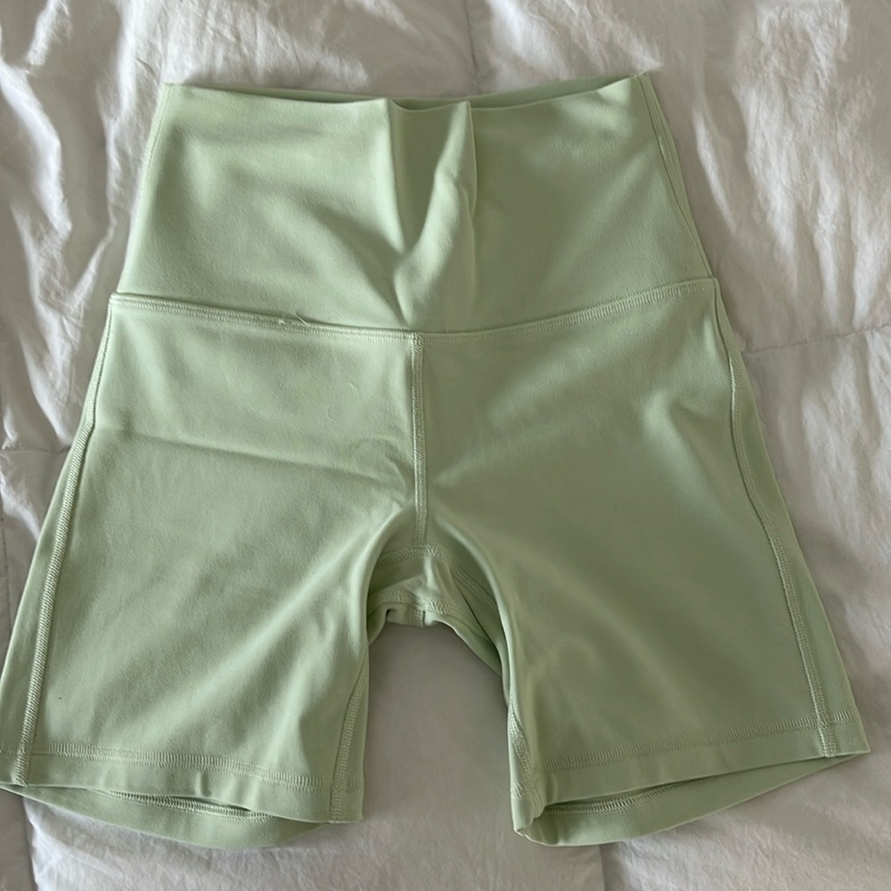 lululemon Align™ High-Rise Short 6"